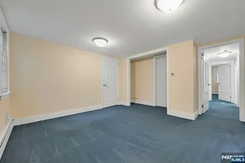 288 Van Dien Avenue Ridgewood NJ 07450