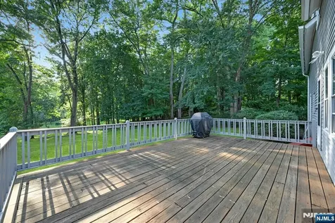 288 Van Dien Avenue Ridgewood NJ 07450