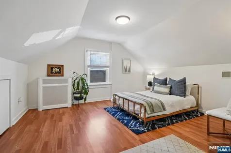 72 Central Avenue Montclair NJ 07042
