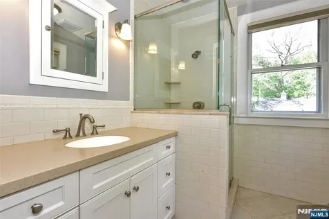 208 Lincoln Avenue Ridgewood NJ 07450