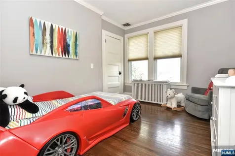 208 Lincoln Avenue Ridgewood NJ 07450