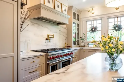 145 Hawthorne Avenue Glen Ridge NJ 07028