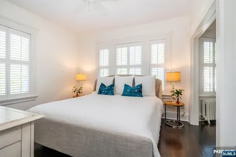 145 Hawthorne Avenue Glen Ridge NJ 07028