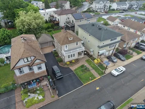 1119 Stonewall Lane Secaucus NJ 07094