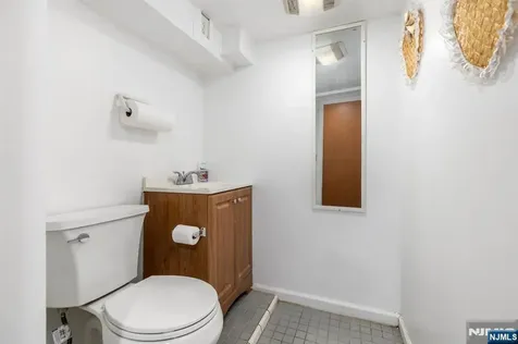 54 Bedford Avenue Teaneck NJ 07666