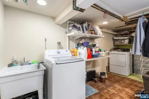 54 Bedford Avenue Teaneck NJ 07666