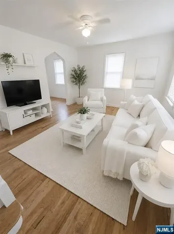 245 Paterson Avenue Lodi NJ 07644