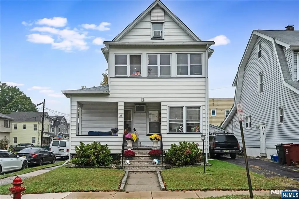 25 Woodland Avenue Nutley NJ 07110