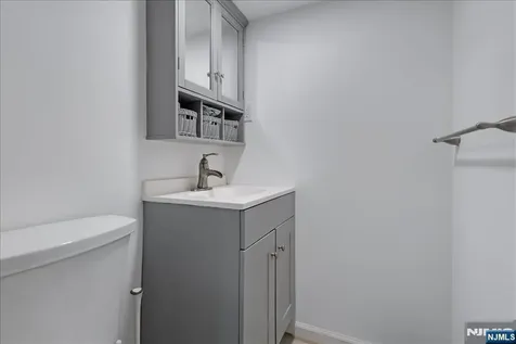 25 Woodland Avenue Nutley NJ 07110