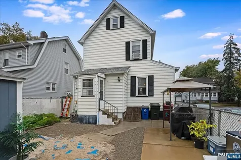 25 Woodland Avenue Nutley NJ 07110