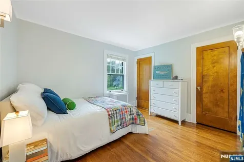 403 Colonial Road Ridgewood NJ 07450