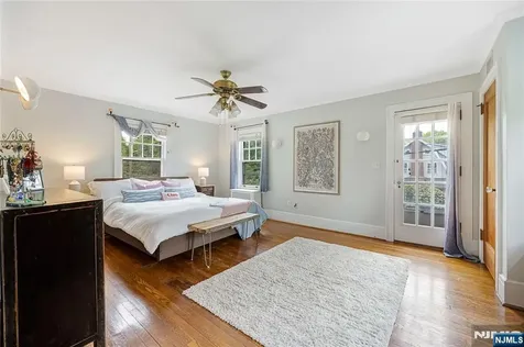 403 Colonial Road Ridgewood NJ 07450