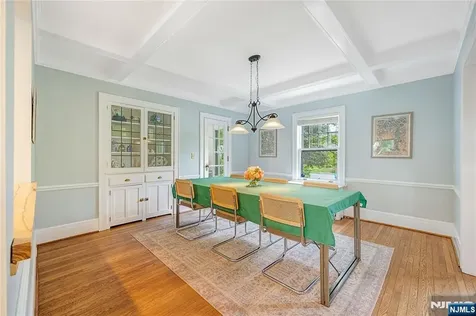 403 Colonial Road Ridgewood NJ 07450