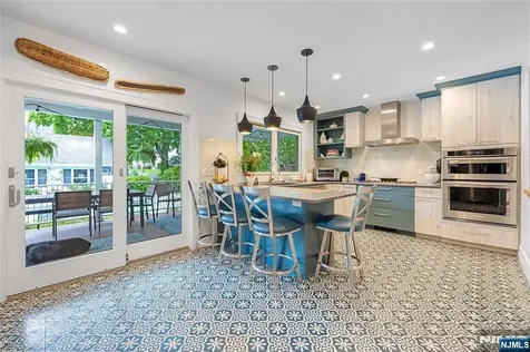 403 Colonial Road Ridgewood NJ 07450