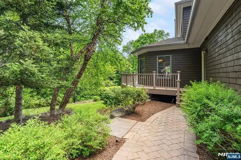 56 Pheasant Run Kinnelon Borough NJ 07405