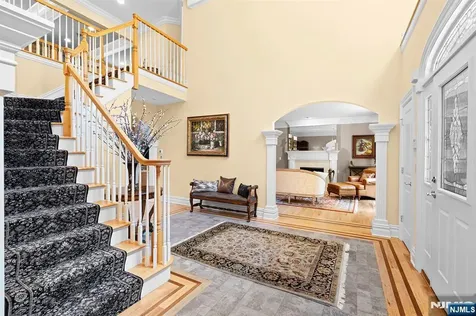 56 Pheasant Run Kinnelon Borough NJ 07405