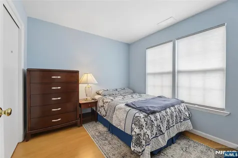 38 Lexington Lane West Milford NJ 07480
