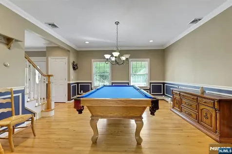 8 Buena Vista Drive Ringwood NJ 07456