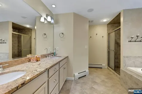 8 Buena Vista Drive Ringwood NJ 07456