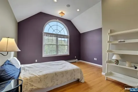 8 Buena Vista Drive Ringwood NJ 07456