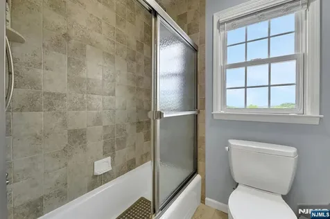 8 Buena Vista Drive Ringwood NJ 07456