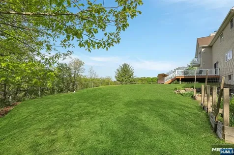 8 Buena Vista Drive Ringwood NJ 07456