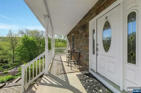 8 Buena Vista Drive Ringwood NJ 07456