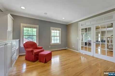 8 Buena Vista Drive Ringwood NJ 07456
