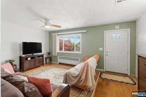 45 Avenue B Lodi NJ 07644