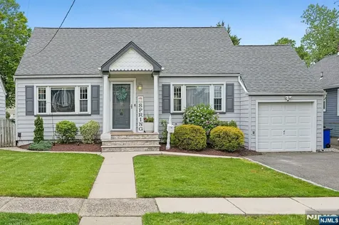 90 Columbia Avenue Nutley NJ 07110