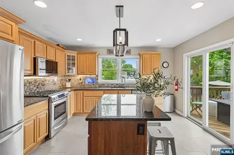 90 Columbia Avenue Nutley NJ 07110
