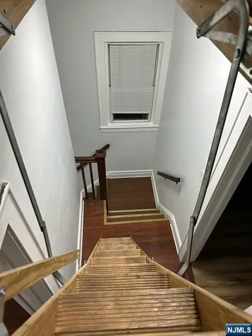 32 Hamilton Avenue Fairview NJ 07022