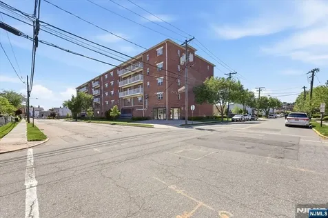 39 Union Street Hackensack NJ 07601