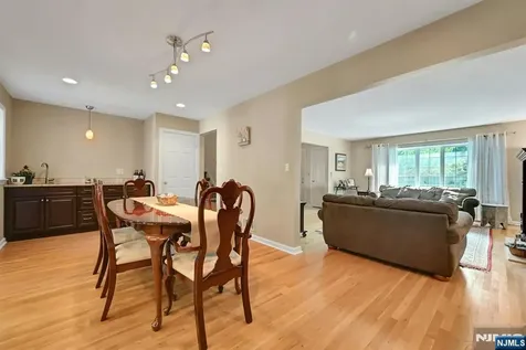 34 Eastbrook Drive River Edge NJ 07661