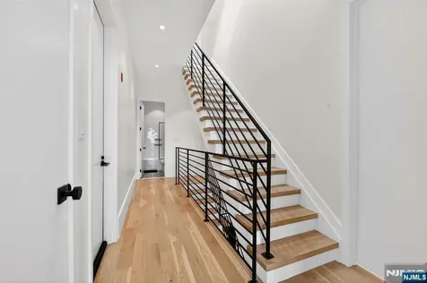 339 Palisade Avenue Jersey City NJ 07307