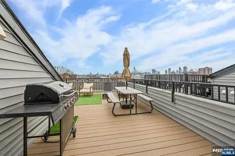 339 Palisade Avenue Jersey City NJ 07307