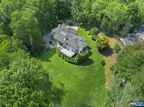 1 Lambs Lane Cresskill NJ 07626