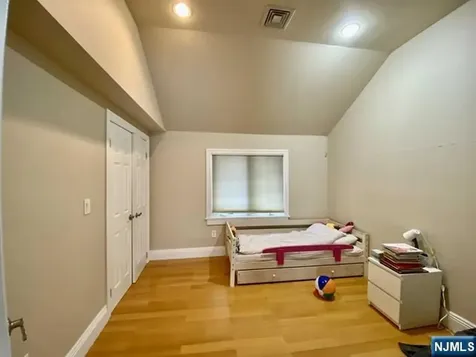 274 Concord Street Cresskill NJ 07626