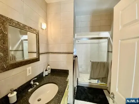 274 Concord Street Cresskill NJ 07626