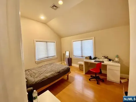 274 Concord Street Cresskill NJ 07626