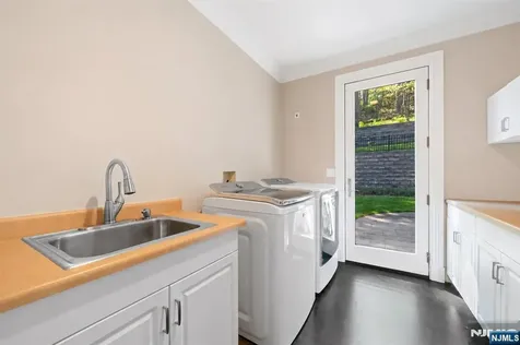 228 Highland Avenue Montclair NJ 07043