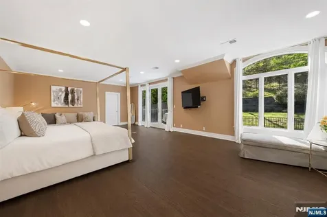 228 Highland Avenue Montclair NJ 07043