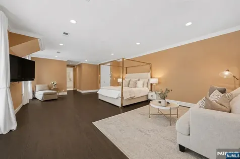228 Highland Avenue Montclair NJ 07043