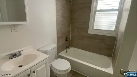 120 7th Street Newark NJ 07107