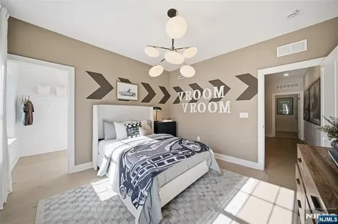 3 Pimlico Place Oakland NJ 07436