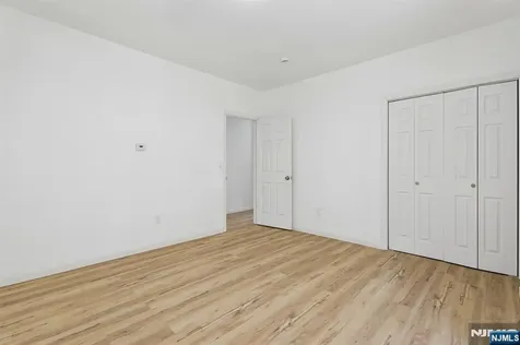 55 Hawkins Street Newark NJ 07105
