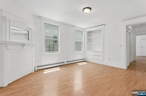 55 Hawkins Street Newark NJ 07105