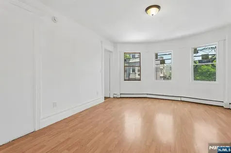55 Hawkins Street Newark NJ 07105