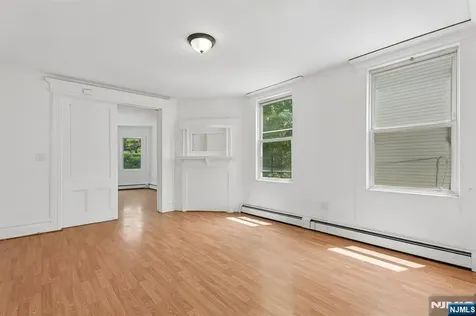 55 Hawkins Street Newark NJ 07105