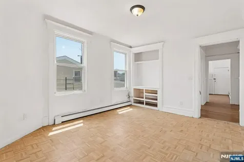 55 Hawkins Street Newark NJ 07105